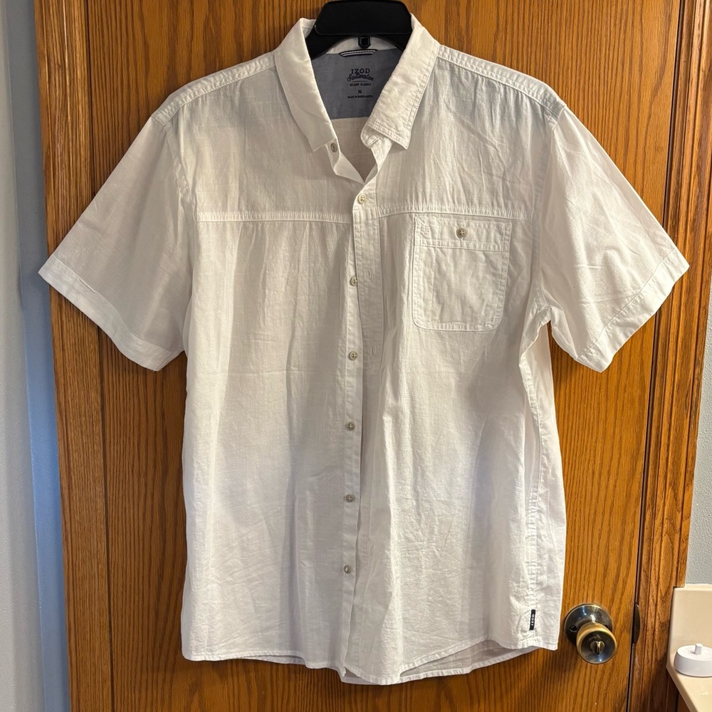 Izod Men's Casual White Button Down Shirt